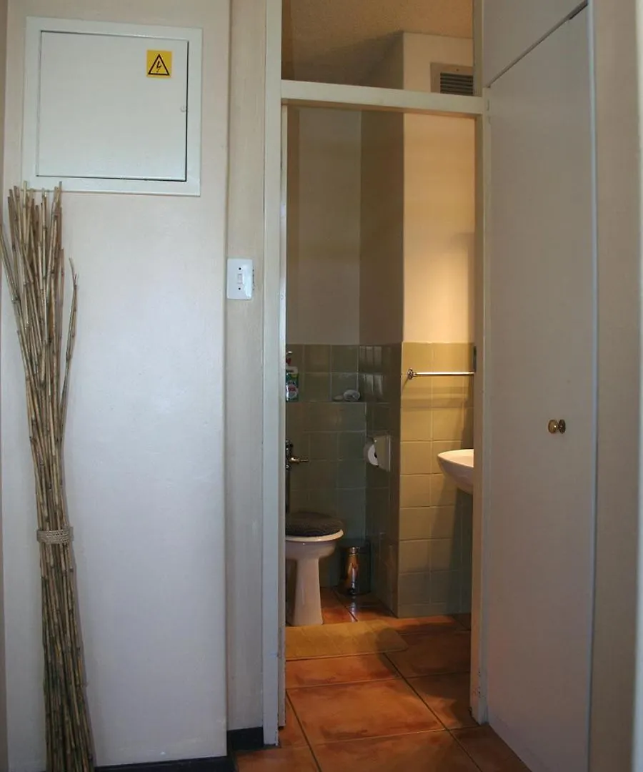 U Private Studio Apartment In Gardens Centre Città del Capo